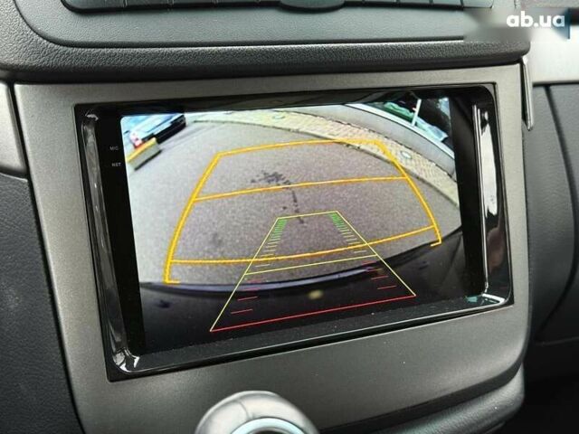 Мерседес Віано, об'ємом двигуна 2.1 л та пробігом 238 тис. км за 21500 $, фото 25 на Automoto.ua