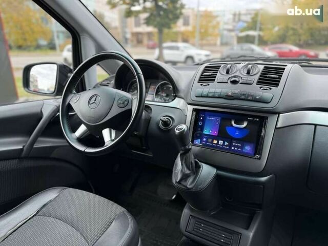 Мерседес Віано, об'ємом двигуна 2.1 л та пробігом 238 тис. км за 21500 $, фото 8 на Automoto.ua