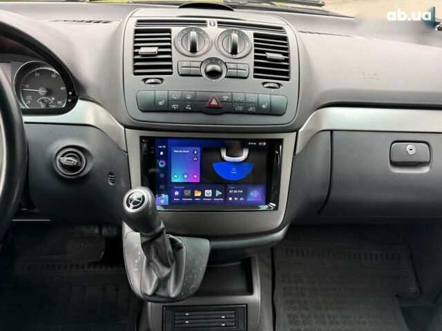 Мерседес Віано, об'ємом двигуна 2.1 л та пробігом 238 тис. км за 21500 $, фото 21 на Automoto.ua