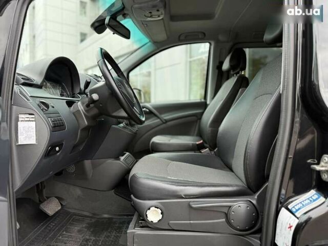 Мерседес Віано, об'ємом двигуна 2.1 л та пробігом 238 тис. км за 21500 $, фото 12 на Automoto.ua