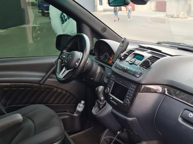 Сірий Мерседес Виано пас., об'ємом двигуна 2.2 л та пробігом 303 тис. км за 12690 $, фото 20 на Automoto.ua