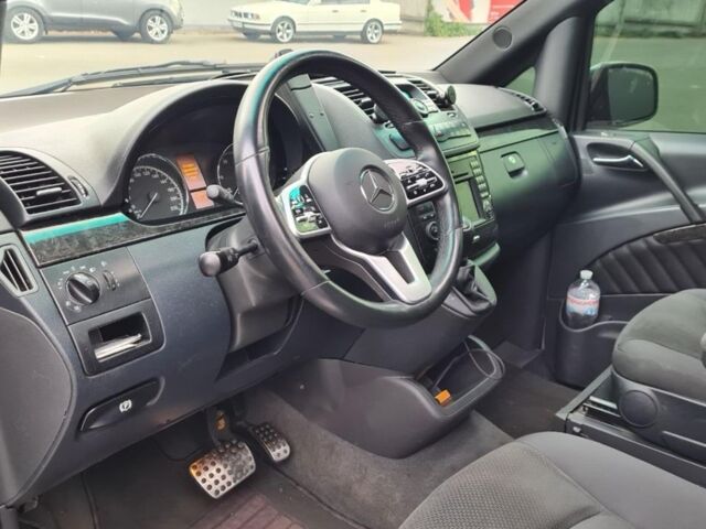 Сірий Мерседес Виано пас., об'ємом двигуна 2.2 л та пробігом 303 тис. км за 12690 $, фото 15 на Automoto.ua