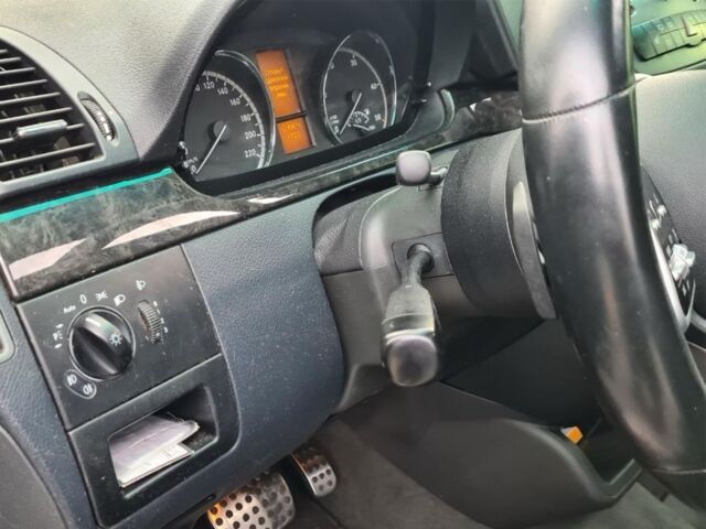 Сірий Мерседес Виано пас., об'ємом двигуна 2.2 л та пробігом 303 тис. км за 12690 $, фото 25 на Automoto.ua