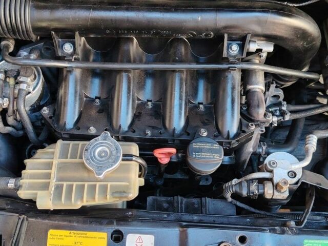 Сірий Мерседес Віано, об'ємом двигуна 2.2 л та пробігом 280 тис. км за 6000 $, фото 7 на Automoto.ua