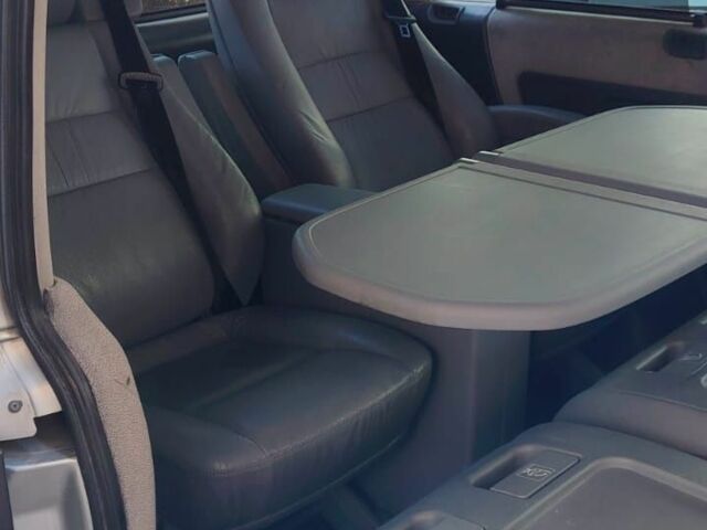 Сірий Мерседес Віано, об'ємом двигуна 2.2 л та пробігом 280 тис. км за 6000 $, фото 4 на Automoto.ua