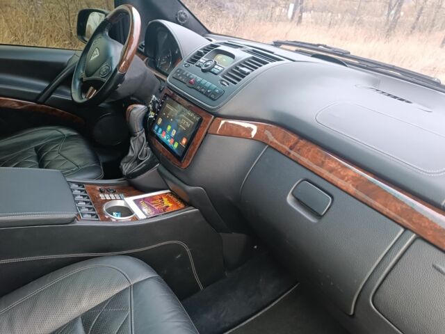 Серый Мерседес Виано, объемом двигателя 3 л и пробегом 35 тыс. км за 25000 $, фото 5 на Automoto.ua