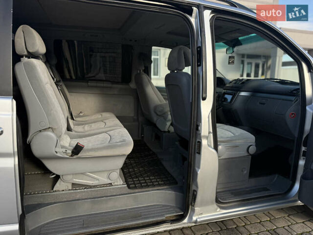 Серый Мерседес Виано, объемом двигателя 2.15 л и пробегом 442 тыс. км за 9500 $, фото 31 на Automoto.ua
