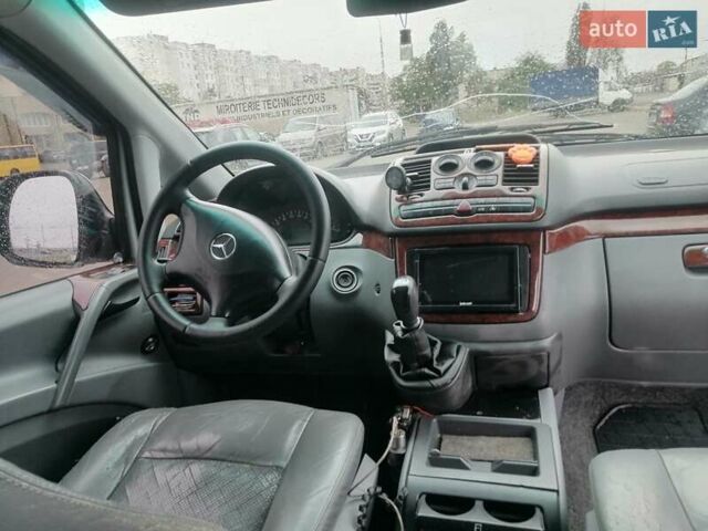 Серый Мерседес Виано, объемом двигателя 2.2 л и пробегом 530 тыс. км за 8000 $, фото 8 на Automoto.ua