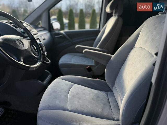 Серый Мерседес Виано, объемом двигателя 2.15 л и пробегом 442 тыс. км за 9500 $, фото 23 на Automoto.ua