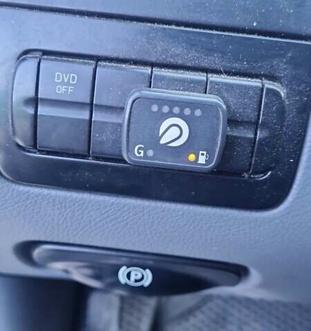 Серый Мерседес Виано, объемом двигателя 3.72 л и пробегом 496 тыс. км за 18999 $, фото 11 на Automoto.ua