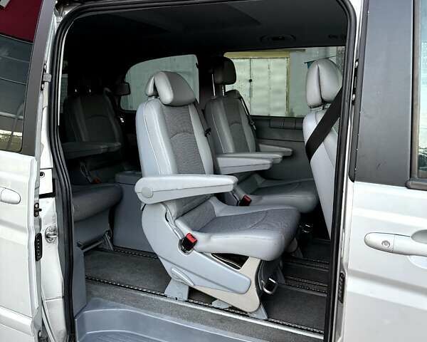 Сірий Мерседес Віано, об'ємом двигуна 2.99 л та пробігом 372 тис. км за 11600 $, фото 21 на Automoto.ua