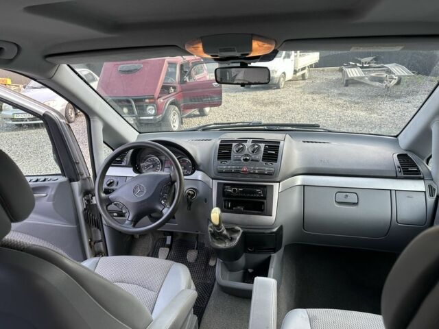 Сірий Мерседес Віано, об'ємом двигуна 2.2 л та пробігом 999 тис. км за 4500 $, фото 4 на Automoto.ua