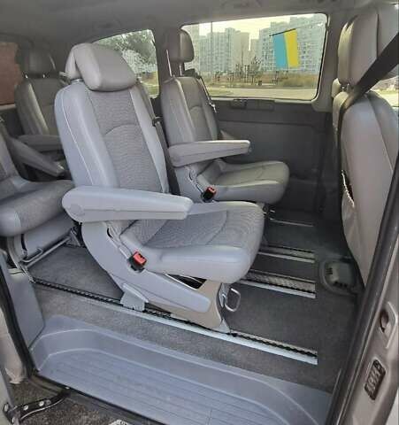 Серый Мерседес Виано, объемом двигателя 2.99 л и пробегом 372 тыс. км за 11300 $, фото 31 на Automoto.ua