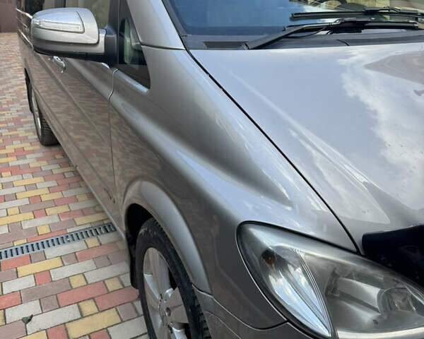 Сірий Мерседес Віано, об'ємом двигуна 2.14 л та пробігом 308 тис. км за 9900 $, фото 1 на Automoto.ua