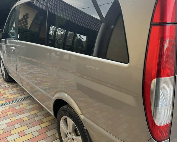 Сірий Мерседес Віано, об'ємом двигуна 2.14 л та пробігом 308 тис. км за 9900 $, фото 3 на Automoto.ua