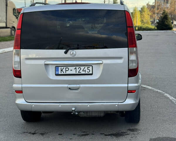 Серый Мерседес Виано, объемом двигателя 2.99 л и пробегом 340 тыс. км за 7500 $, фото 3 на Automoto.ua