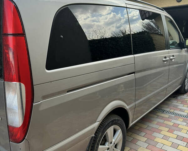 Сірий Мерседес Віано, об'ємом двигуна 2.14 л та пробігом 308 тис. км за 9900 $, фото 6 на Automoto.ua