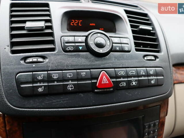 Серый Мерседес Виано, объемом двигателя 2.15 л и пробегом 327 тыс. км за 14900 $, фото 24 на Automoto.ua