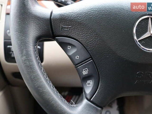 Серый Мерседес Виано, объемом двигателя 2.15 л и пробегом 327 тыс. км за 14900 $, фото 20 на Automoto.ua