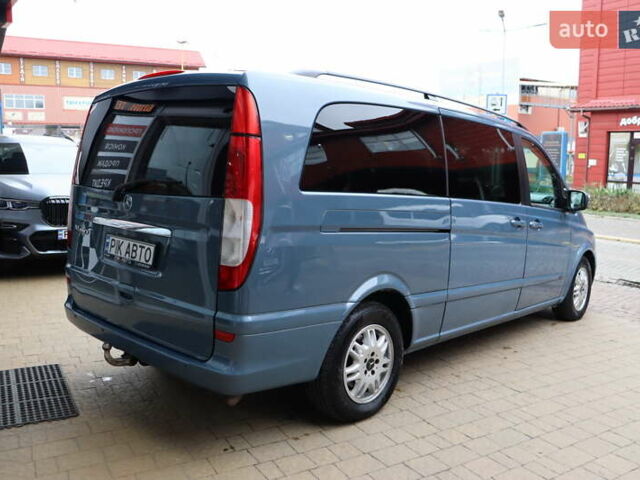 Серый Мерседес Виано, объемом двигателя 2.15 л и пробегом 327 тыс. км за 14900 $, фото 2 на Automoto.ua
