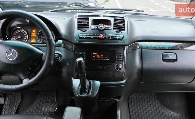 Серый Мерседес Виано, объемом двигателя 2.14 л и пробегом 202 тыс. км за 19900 $, фото 32 на Automoto.ua