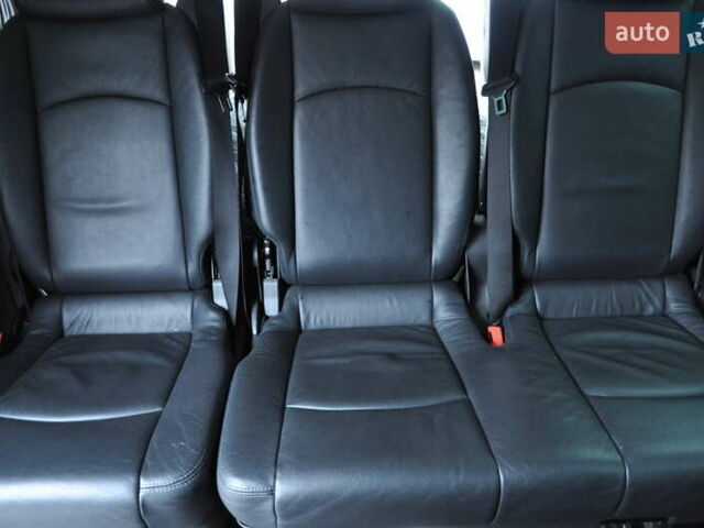 Серый Мерседес Виано, объемом двигателя 2.14 л и пробегом 202 тыс. км за 19900 $, фото 23 на Automoto.ua