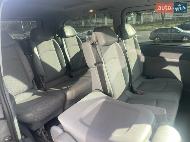 Сірий Мерседес Віано, об'ємом двигуна 2.15 л та пробігом 390 тис. км за 13500 $, фото 15 на Automoto.ua