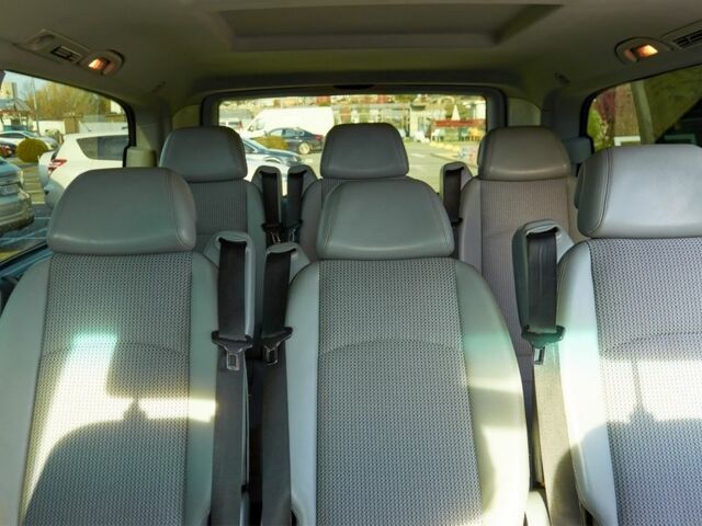 Серый Мерседес Виано, объемом двигателя 2.15 л и пробегом 380 тыс. км за 13500 $, фото 5 на Automoto.ua