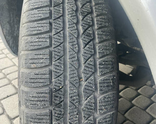 Сірий Мерседес Віано, об'ємом двигуна 2.15 л та пробігом 390 тис. км за 13500 $, фото 11 на Automoto.ua