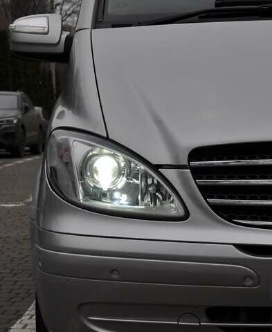 Серый Мерседес Виано, объемом двигателя 2.14 л и пробегом 202 тыс. км за 19900 $, фото 12 на Automoto.ua