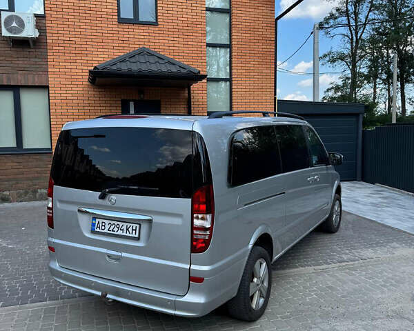 Серый Мерседес Виано, объемом двигателя 2.14 л и пробегом 390 тыс. км за 19000 $, фото 7 на Automoto.ua