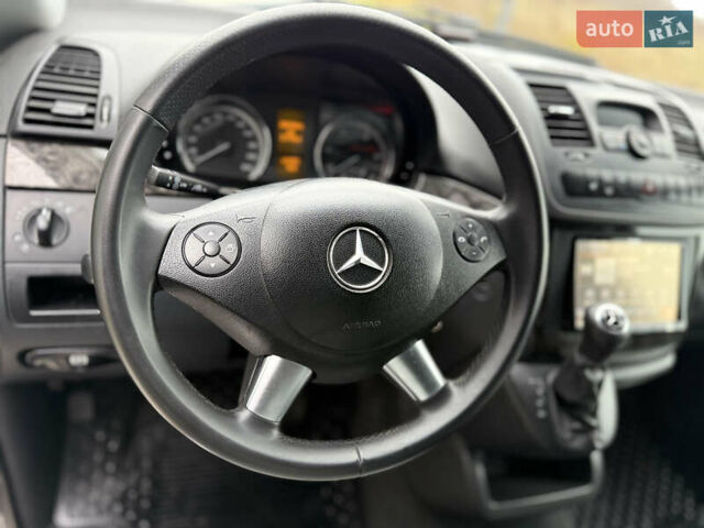 Серый Мерседес Виано, объемом двигателя 3 л и пробегом 279 тыс. км за 22500 $, фото 37 на Automoto.ua