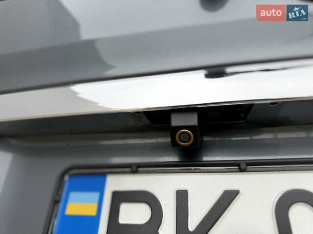 Серый Мерседес Виано, объемом двигателя 3 л и пробегом 279 тыс. км за 22500 $, фото 32 на Automoto.ua