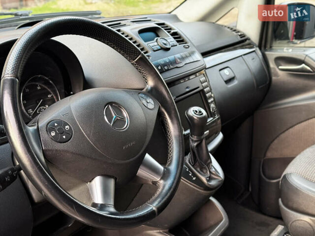 Мерседес Виано 2011 в Черновцах на Automoto.ua Серый Мерседес Виано, объемом двигателя 2.2 л и пробегом 270 тыс. км за 22900 $, фото 9 на Automoto.ua