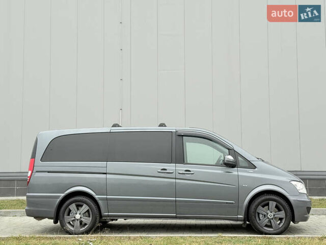 Серый Мерседес Виано, объемом двигателя 3 л и пробегом 279 тыс. км за 22500 $, фото 3 на Automoto.ua