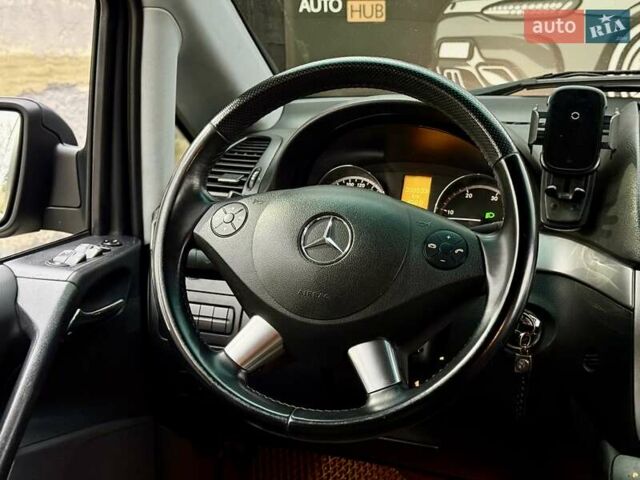 Серый Мерседес Виано, объемом двигателя 2.99 л и пробегом 396 тыс. км за 22000 $, фото 14 на Automoto.ua