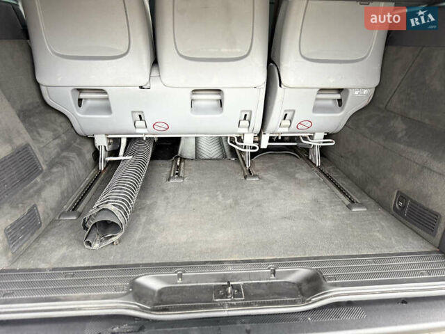 Серый Мерседес Виано, объемом двигателя 3 л и пробегом 279 тыс. км за 22500 $, фото 30 на Automoto.ua