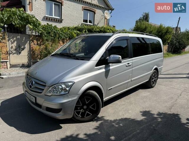 Серый Мерседес Виано, объемом двигателя 2.14 л и пробегом 293 тыс. км за 17900 $, фото 4 на Automoto.ua