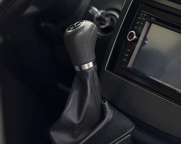 Серый Мерседес Виано, объемом двигателя 2.2 л и пробегом 221 тыс. км за 19900 $, фото 6 на Automoto.ua