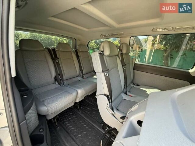 Серый Мерседес Виано, объемом двигателя 2.14 л и пробегом 293 тыс. км за 17900 $, фото 8 на Automoto.ua