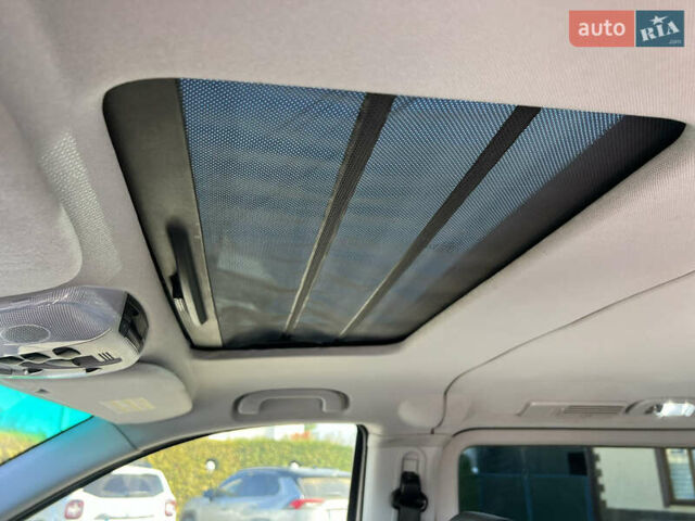 Мерседес Виано 2012 в Кицмане на Automoto.ua Серый Мерседес Виано, объемом двигателя 2.14 л и пробегом 248 тыс. км за 21422 $, фото 9 на Automoto.ua