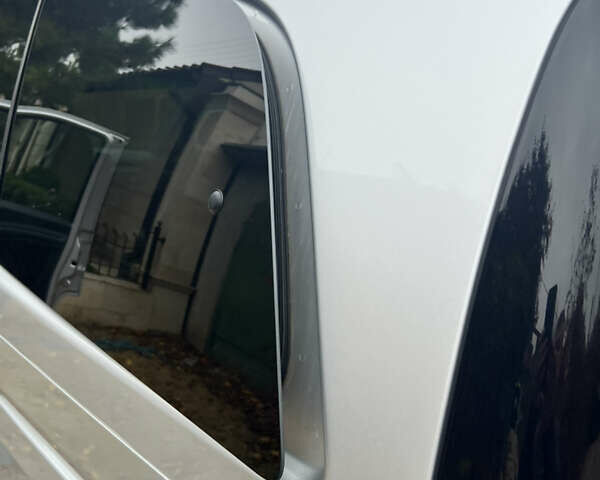 Серый Мерседес Виано, объемом двигателя 2.2 л и пробегом 226 тыс. км за 24200 $, фото 18 на Automoto.ua