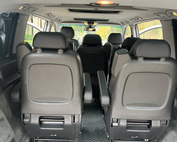 Серый Мерседес Виано, объемом двигателя 2.2 л и пробегом 226 тыс. км за 24200 $, фото 6 на Automoto.ua