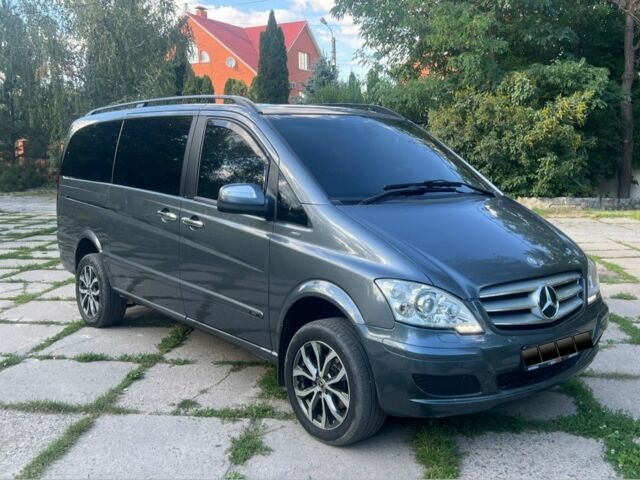 Серый Мерседес Виано, объемом двигателя 2.2 л и пробегом 173 тыс. км за 22000 $, фото 1 на Automoto.ua