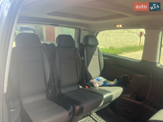 Мерседес Виано 2013 в Харькове на Automoto.ua Серый Мерседес Виано, объемом двигателя 2.14 л и пробегом 162 тыс. км за 25000 $, фото 11 на Automoto.ua