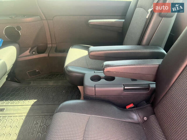 Мерседес Виано 2013 в Харькове на Automoto.ua Серый Мерседес Виано, объемом двигателя 2.14 л и пробегом 162 тыс. км за 25000 $, фото 10 на Automoto.ua