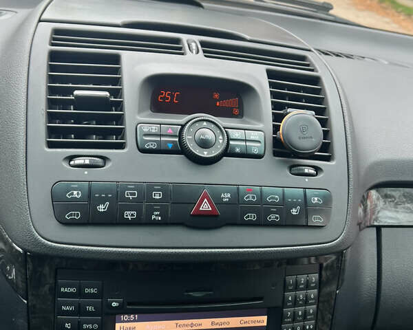 Серый Мерседес Виано, объемом двигателя 2.2 л и пробегом 226 тыс. км за 24200 $, фото 55 на Automoto.ua