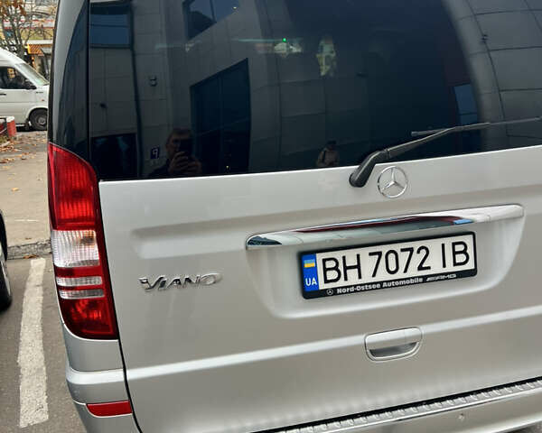 Серый Мерседес Виано, объемом двигателя 2.2 л и пробегом 226 тыс. км за 24200 $, фото 60 на Automoto.ua