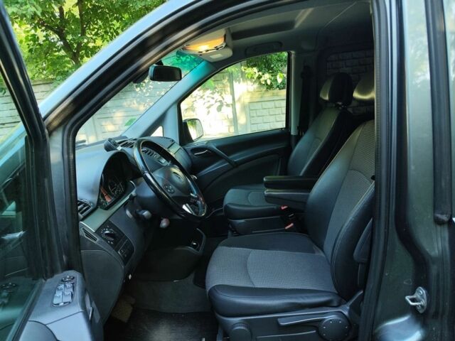 Мерседес Виано 2014 в Ровно на Automoto.ua Серый Мерседес Виано, объемом двигателя 3 л и пробегом 231 тыс. км за 8400 $, фото 14 на Automoto.ua