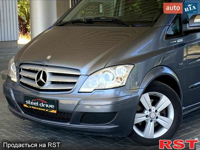 Сірий Мерседес Віано, об'ємом двигуна 3 л та пробігом 394 тис. км за 19299 $, фото 2 на Automoto.ua